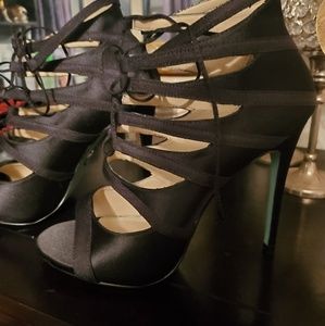 Brand new betsey Johnson heels.. size 9 1/2